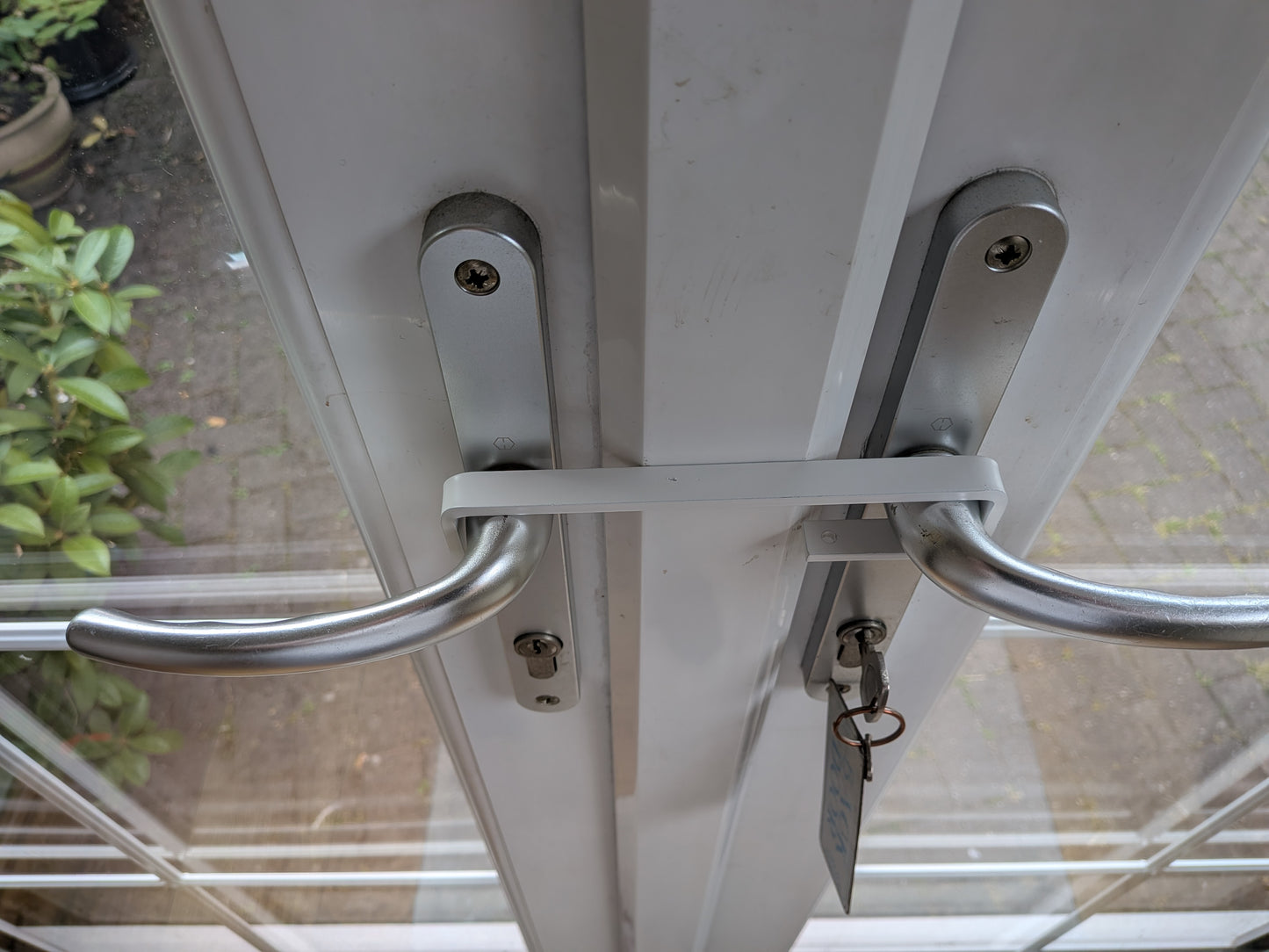 Geeloc Patio Door Security Lock — No-Key Brace for French & Patio Doors | Handmade in UK